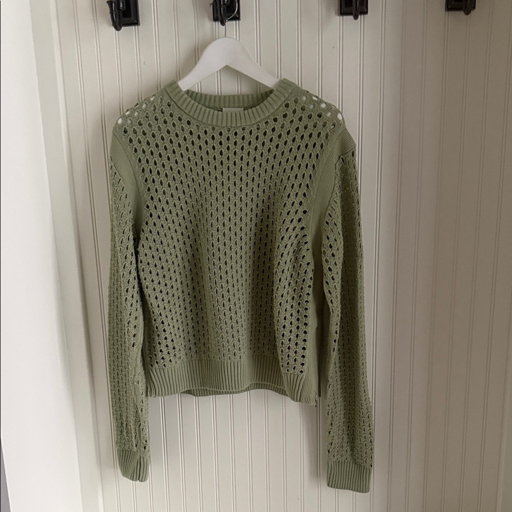 Varley Hains Knit Sweater in Snow Sage - Picture 4 of 9